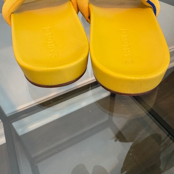 ROTHYS Women’s Bubble Slide Slip On Sandal in Canary Yellow Size 7.5 - Picture 7 of 14